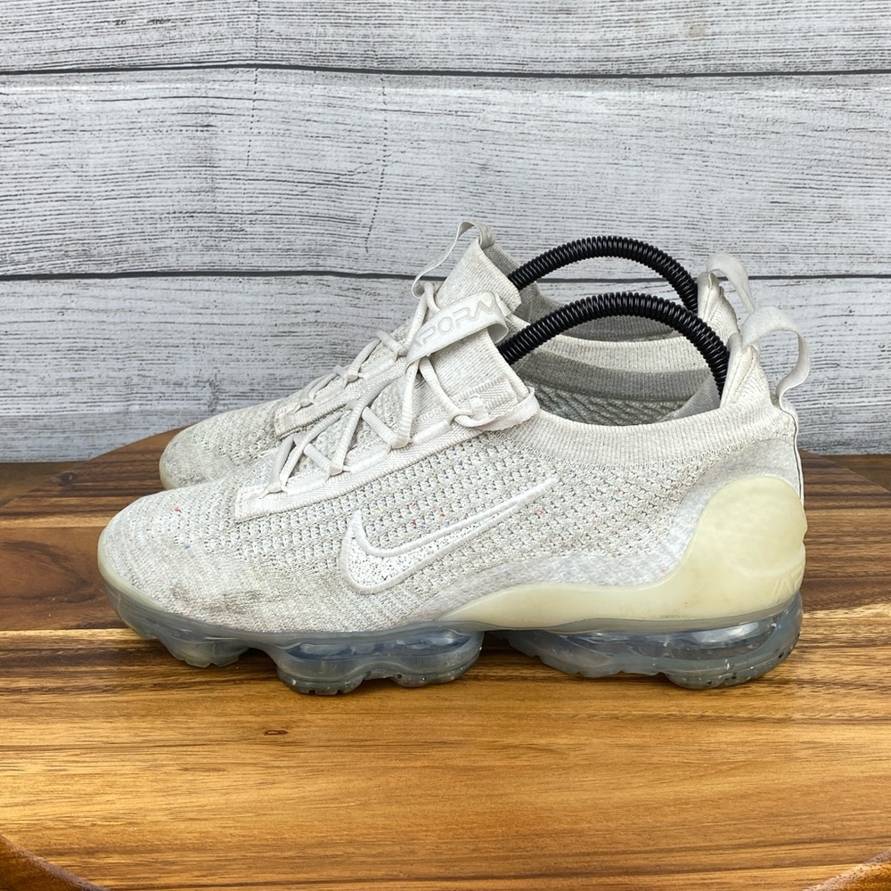 Nike Air VaporMax 2021 Flyknit Phantom White Shoe DJ9975-001 Women’s Size 8.5